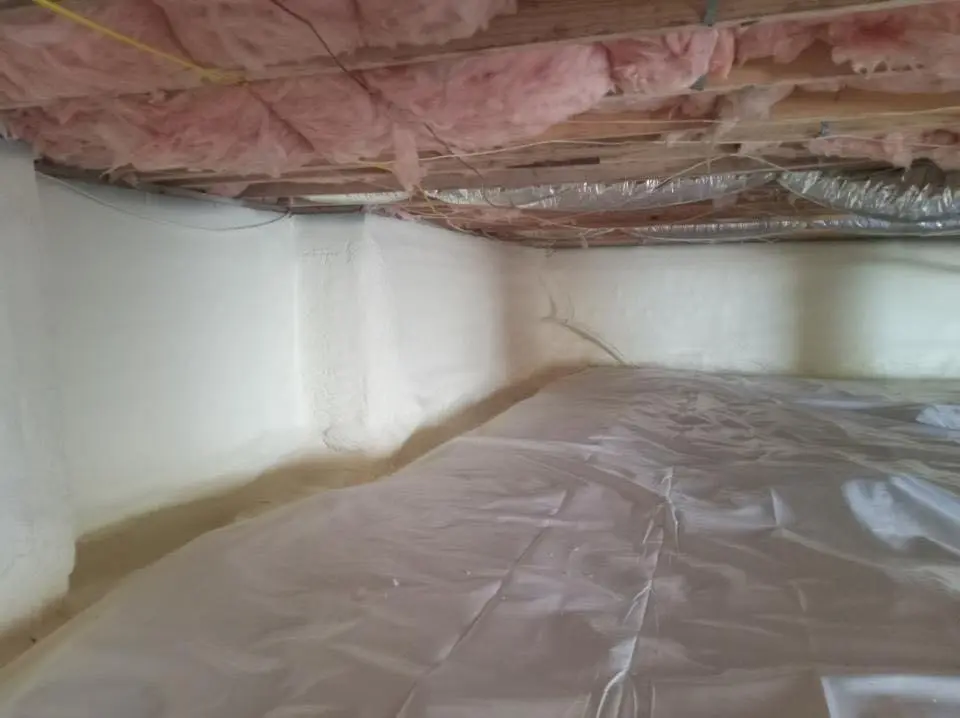 Crawl space encapsulation with closed-cell spray foam for Roof Maintenance in Lansdowne